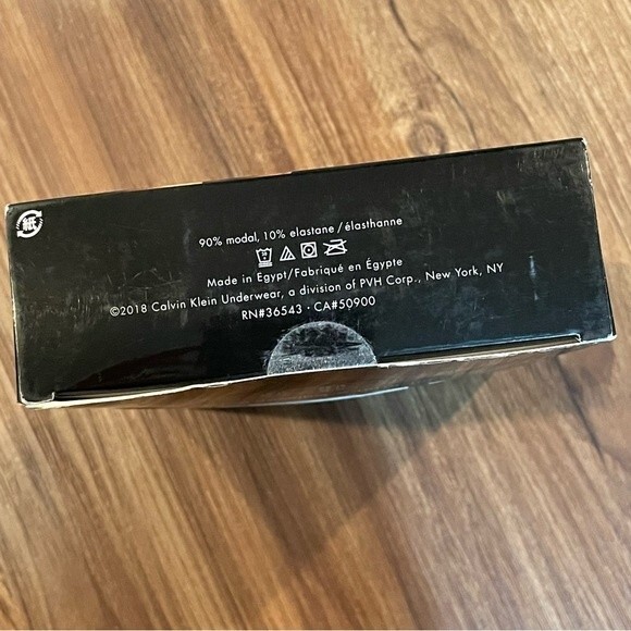 NWT CALVIN KLEIN Boxer Briefs - 3 Pack Size Small Waist 28 -‎ 30 - Picture 7 of 7